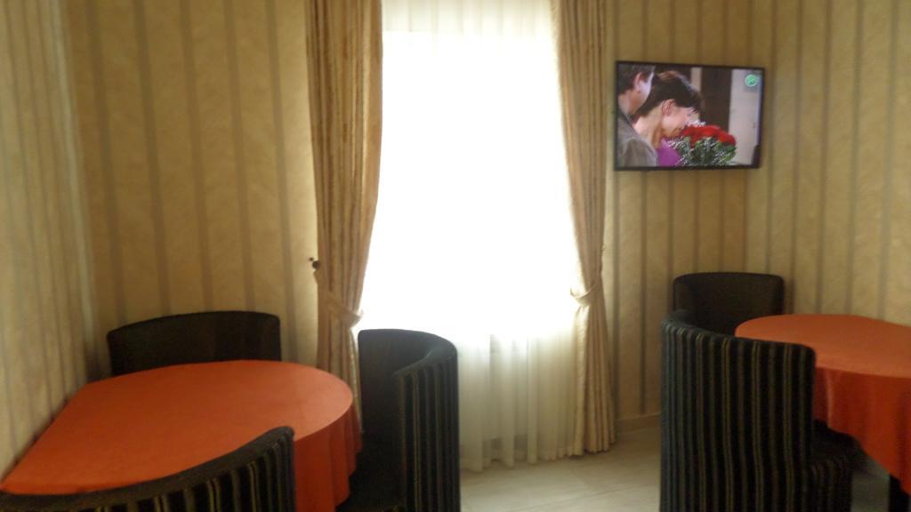 Royal Hotel Harkiv Dış mekan fotoğraf