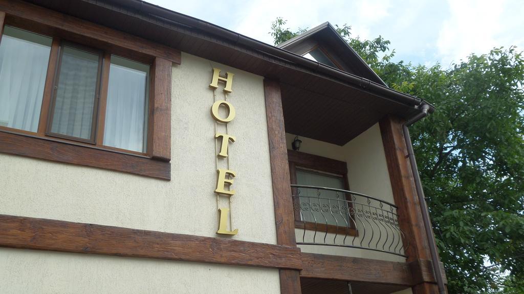 Royal Hotel Harkiv Dış mekan fotoğraf