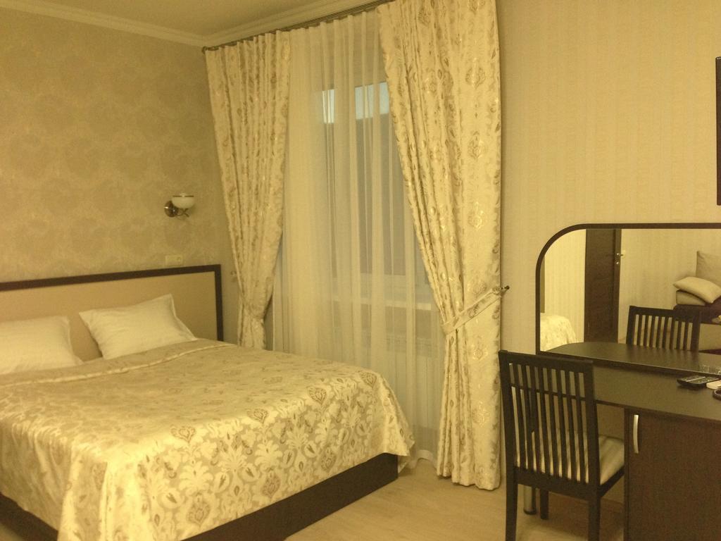 Royal Hotel Harkiv Dış mekan fotoğraf